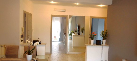 3-salle Penthouse à Rome, Italy No. 276658 2