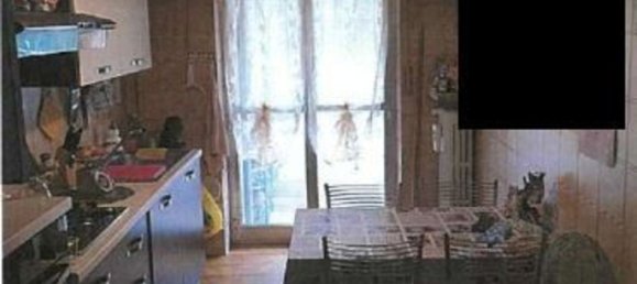 3 rooms Apartment in Lonate Pozzolo, Italy No. 198966 20