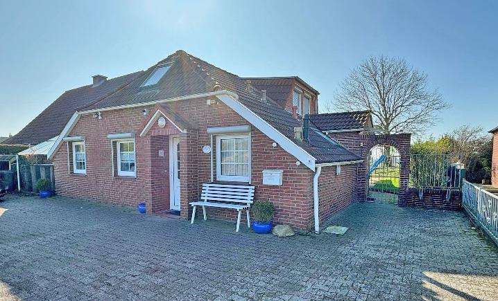 5 rooms House in Aurich, Germany No. 134326