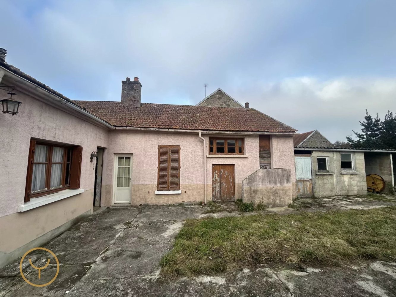 3 Schlafzimmer Stadthaus in Gelannes, France, Nr. 63096