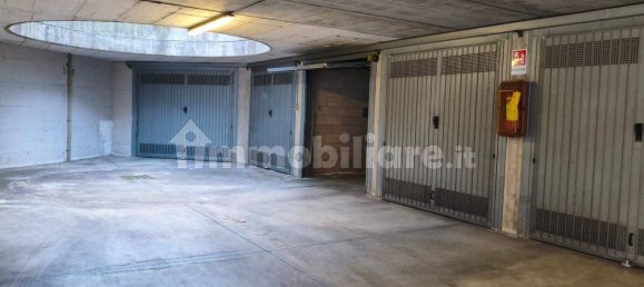 14m² Garage in Cologno Monzese, Italy No. 379387 3