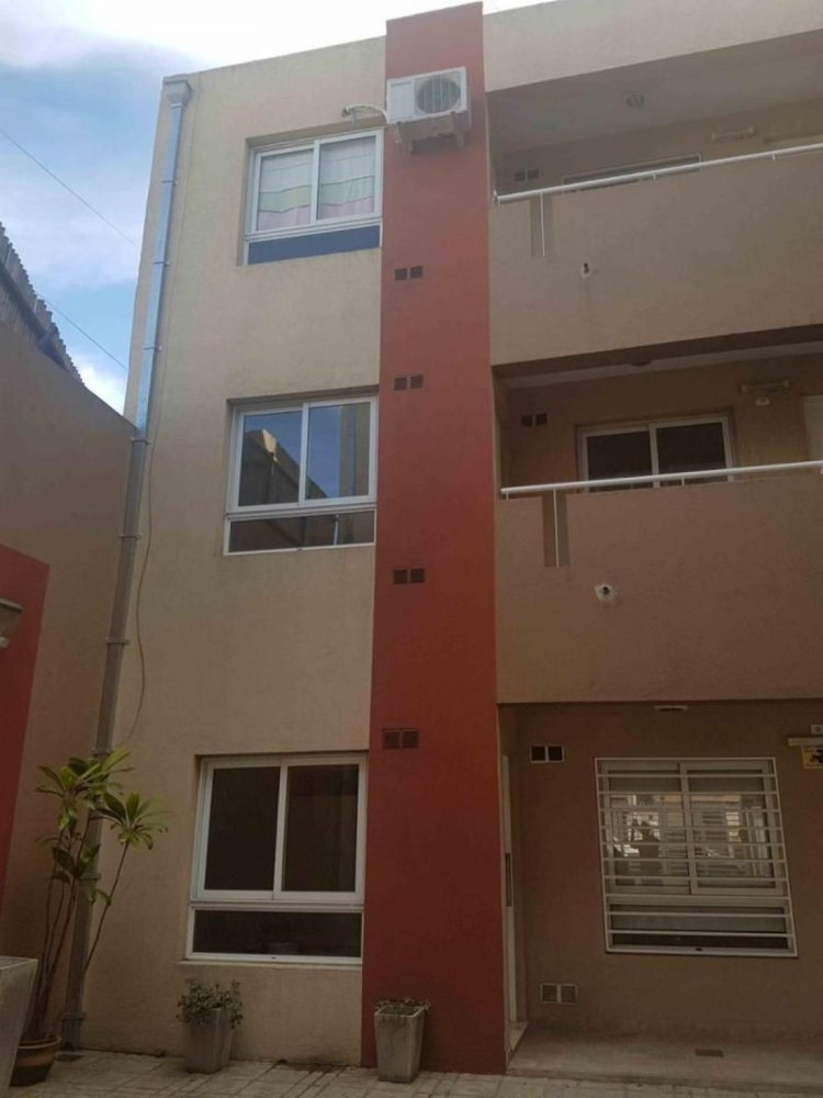 Apartamento T2 em Bermudez, Argentina N.º 18934