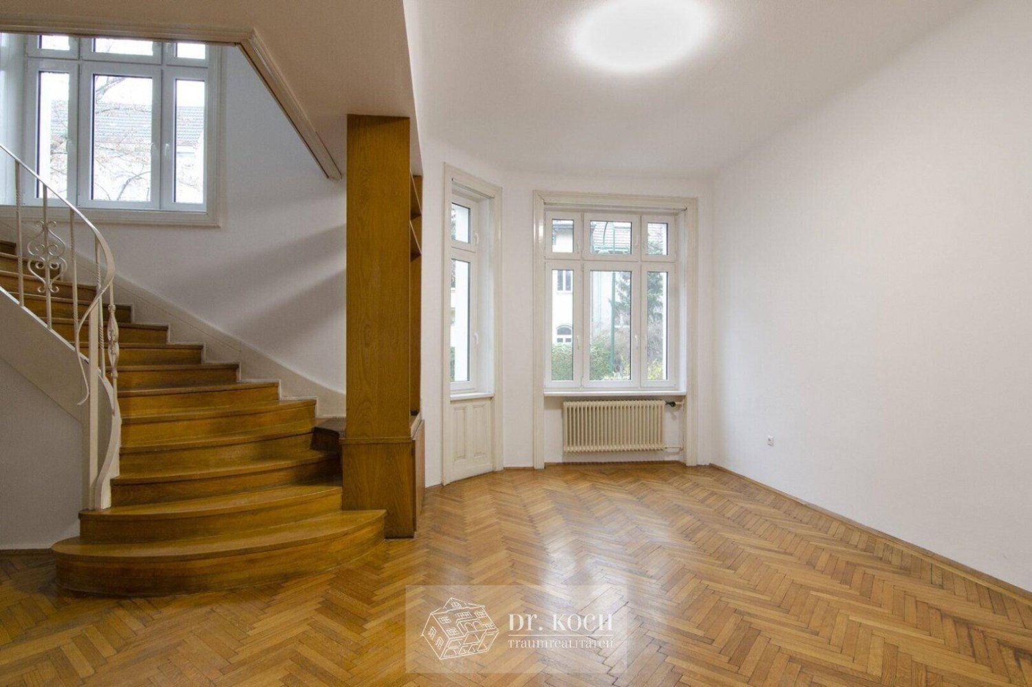 Вилла с 5 комнатами в Хитцинг, Австрия № 156400