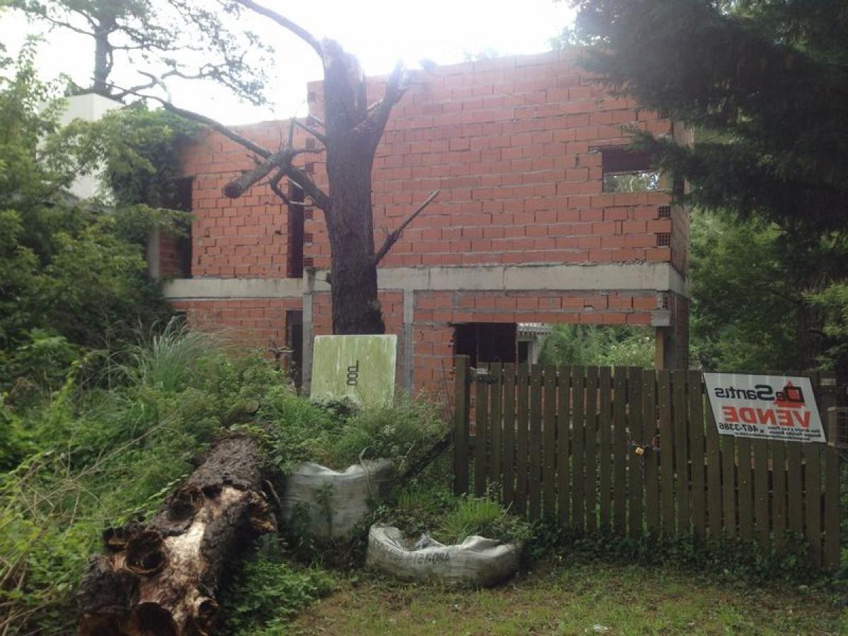 Дом с 3 спальнями в Мар-дель-Плата, Аргентина № 93648