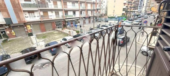 2 bedrooms Apartment in Palermo, Italy No. 77105 24