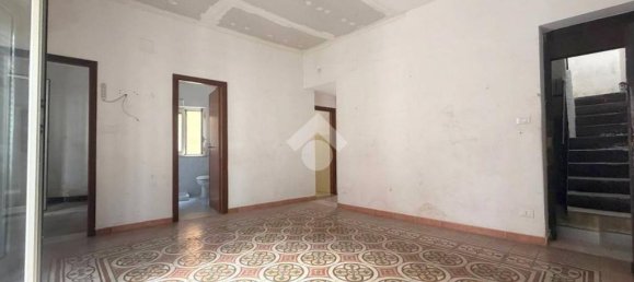 2 bedrooms Apartment in Palermo, Italy No. 77105 21