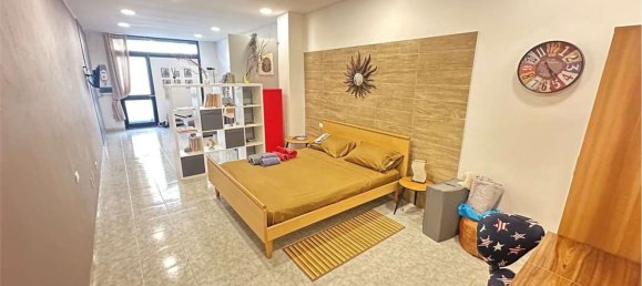 Studio in Cagliari, Italy No. 306326 6