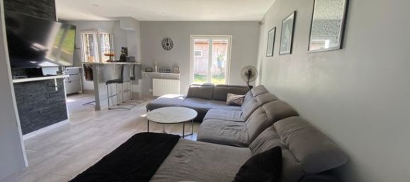 3 Schlafzimmer Haus in Dugny, France, Nr. 360085 3