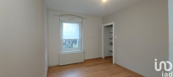 Villa de 4 dormitorios en Trieux, France No. 40903 12