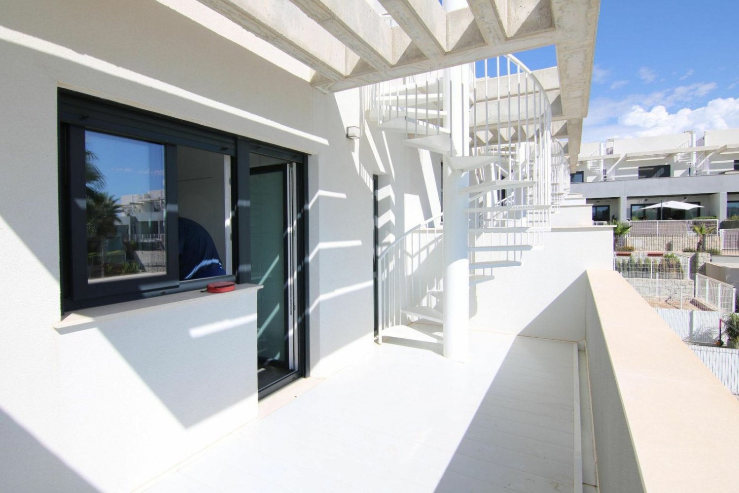 3 chambres Maison de ville à Alicante, Spain No. 284603