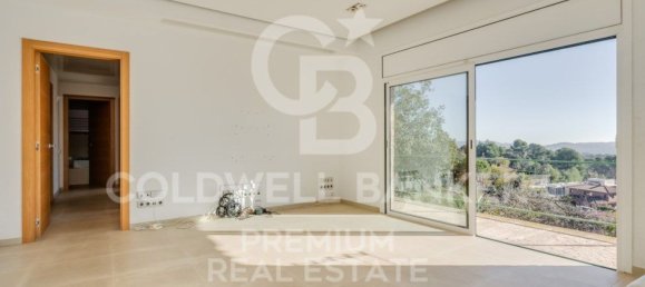 6 bedrooms House in Cerdanyola Del Valles, Spain No. 79469 10