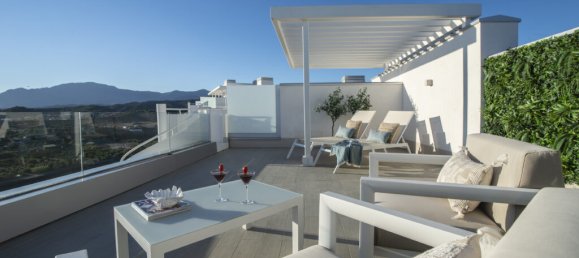 2 Schlafzimmer Wohnung in Estepona, Spain, Nr. 595 7