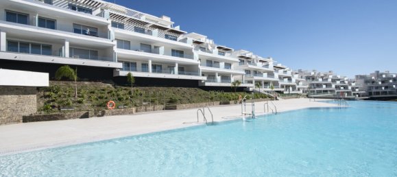 2 Schlafzimmer Wohnung in Estepona, Spain, Nr. 595 2