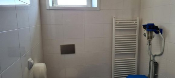 Коммерческая недвижимость 250м² в Куистелло, Италия № 378502 9