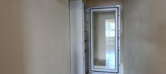 Коммерческая недвижимость 250м² в Куистелло, Италия № 378502 12