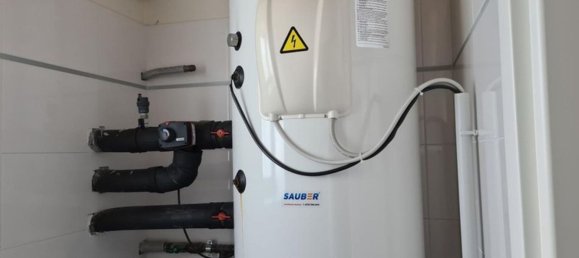 Коммерческая недвижимость 250м² в Куистелло, Италия № 378502 16