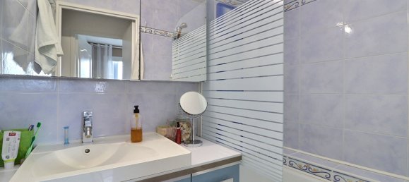 Apartamento de 4 habitaciónes en Saint-Gratien, France No. 364055 7