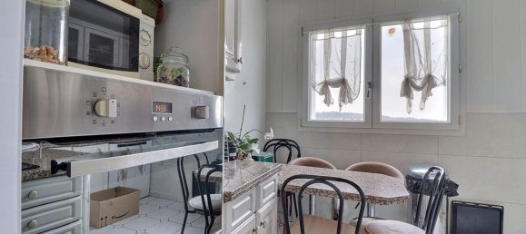 Apartamento de 4 habitaciónes en Saint-Gratien, France No. 364055 2