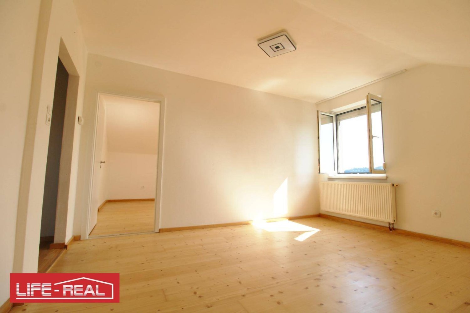 2-salle Appartement à Rohrbach-Berg, Austria No. 255642