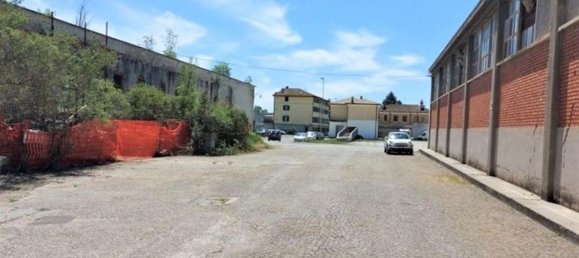 1240m² Warehouse in Gorizia, Italy No. 372640 8
