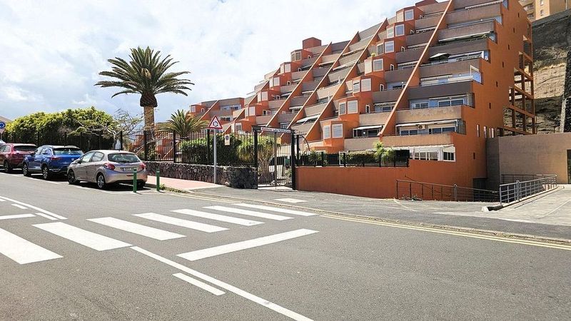 Garage in El Rosario, Spain, Nr. 244030