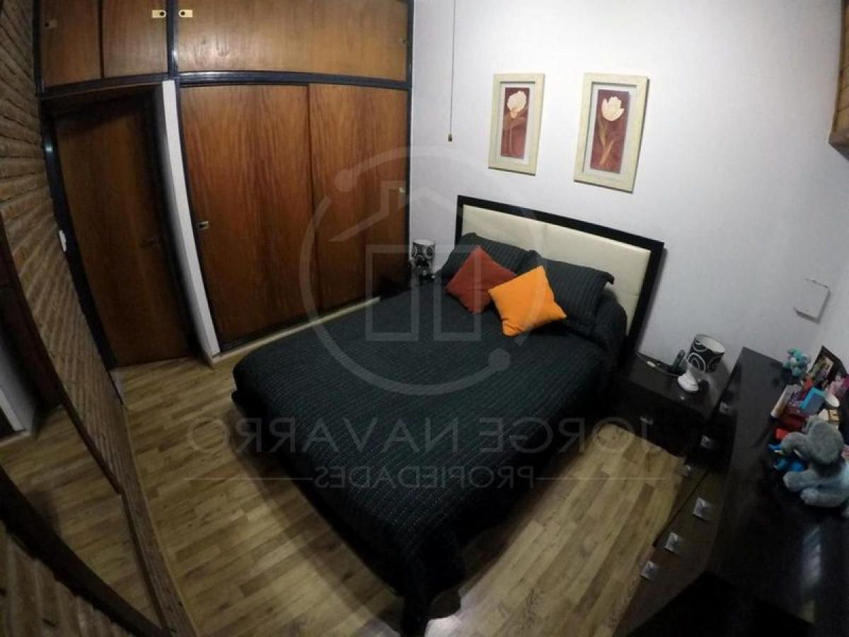 Casa T3 em General San Martin, Argentina N.º 60530