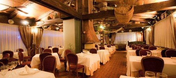 2753m² Commercial property in Marbella, Spain No. 88326 18