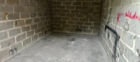 130m² Garage in Rouen, France No. 192284 2