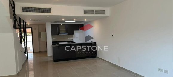 Villa T2 em Al Reef, UAE N.º 22237 11