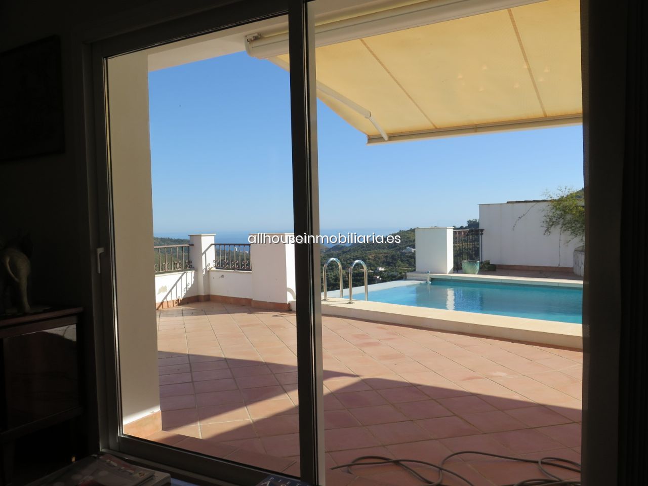 Дом с 4 спальнями в Охен, Испания № 70416