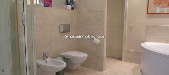 Дом с 4 спальнями в Охен, Испания № 70416 38