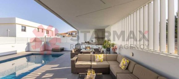 3 bedrooms Villa in Aradippou, Cyprus No. 21462 3