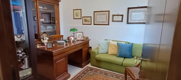 3-salle Appartement à Francavilla Fontana, Italy No. 303145 4