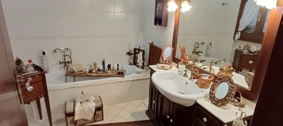 3-salle Appartement à Francavilla Fontana, Italy No. 303145 10