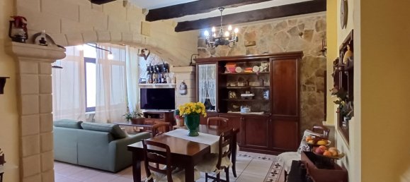 3-salle Appartement à Francavilla Fontana, Italy No. 303145 12