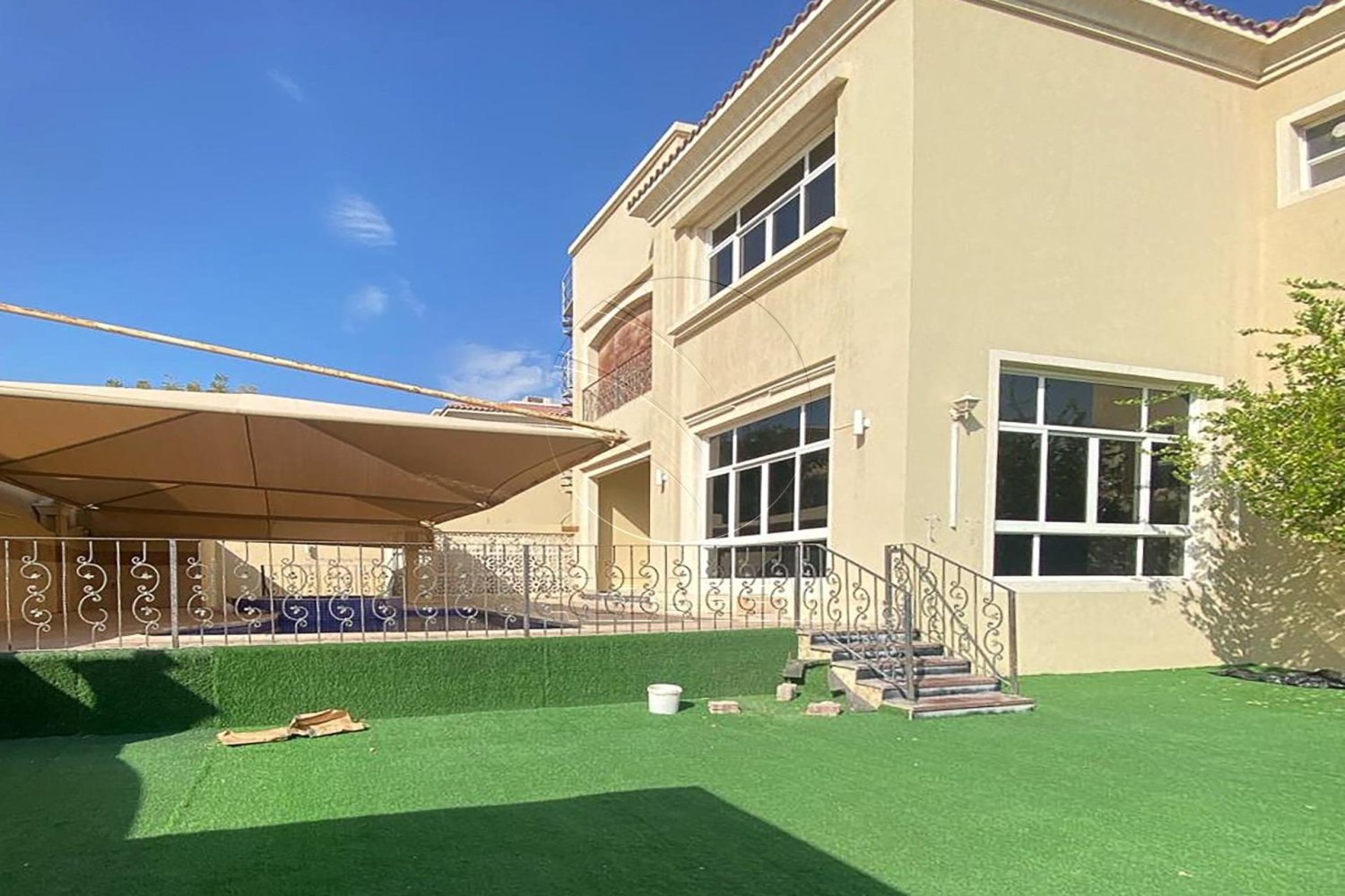 Villa de 4 dormitorios en Abu Dhabi, UAE No. 29225