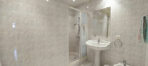 4 bedrooms House in Saint-Macaire, France No. 358041 13