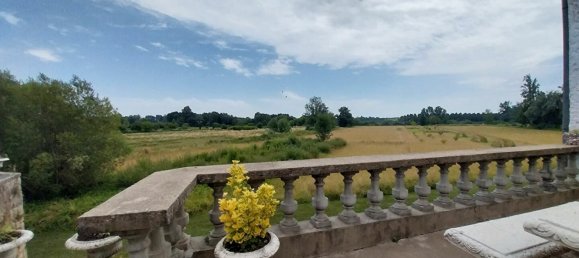 4 bedrooms House in Saint-Macaire, France No. 358041 14