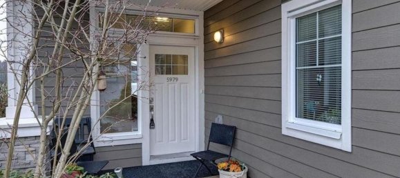 3 bedrooms House in British Columbia, Canada No. 1340 3