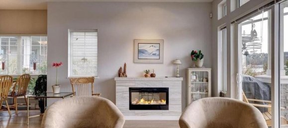 3 bedrooms House in British Columbia, Canada No. 1340 12