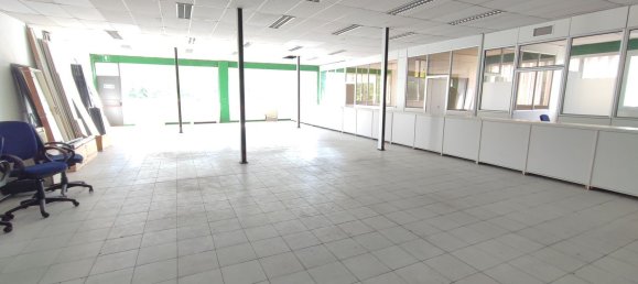 490m² Office in Bagno a Ripoli, Italy No. 315539 12