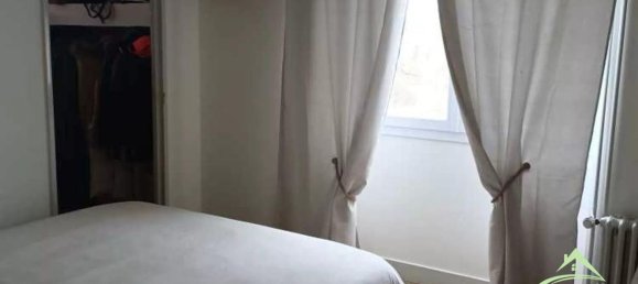 277m² Building in Saint-Junien, France No. 340123 4