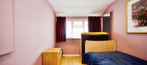 3 bedrooms House in London, United Kingdom No. 11641 13