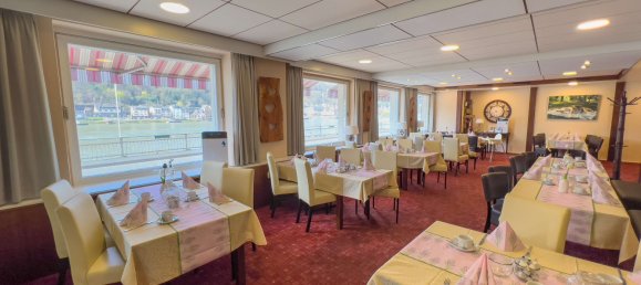 14 rooms Commercial property in Rhein-Lahn, Germany No. 178284 11