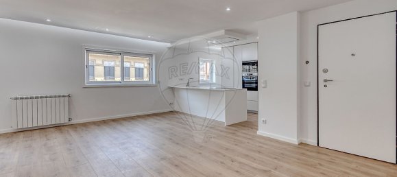 2 bedrooms Apartment in Sao Mamede de Infesta, Portugal No. 252623 2