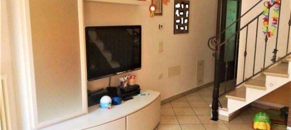 2 bedrooms Villa in Adria, Italy No. 223067 3