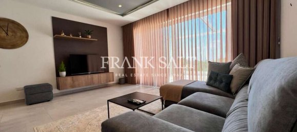 3 bedrooms Penthouse in Gharghur, Malta No. 4625 8