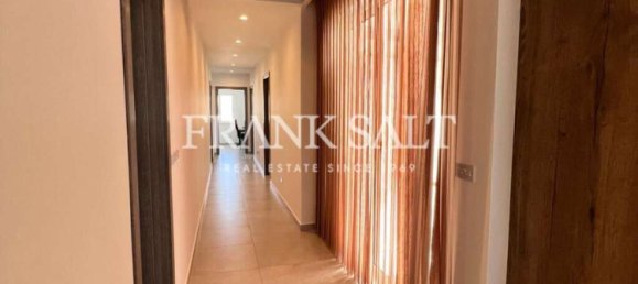 3 bedrooms Penthouse in Gharghur, Malta No. 4625 14