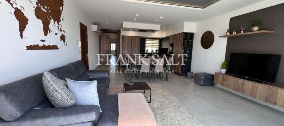 3 bedrooms Penthouse in Gharghur, Malta No. 4625 4
