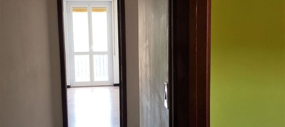 Apartamento de 3 divisões em Novi Ligure, Italy N.º 118323 7